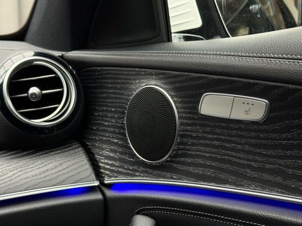 Mercedes-Benz E-Класс V (W213 S213 C238) Рестайлинг с пробегом 2021 года, цена 4 049 000 рублей, 122754 км, седан, Автокод Объявления