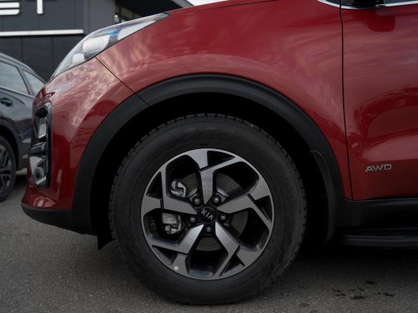 Kia Sportage IV Рестайлинг с пробегом 2019 года, цена 2 060 000 рублей, 100927 км, внедорожник, Автокод Объявления