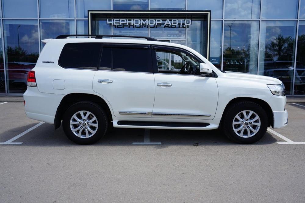Toyota Land Cruiser 200 Series Рестайлинг 2 Крым  - изображение 6