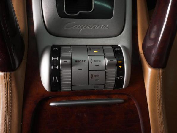 Porsche Cayenne I Рестайлинг (957) с пробегом 2008 года, цена 1 059 000 рублей, 327372 км, внедорожник, Автокод Объявления