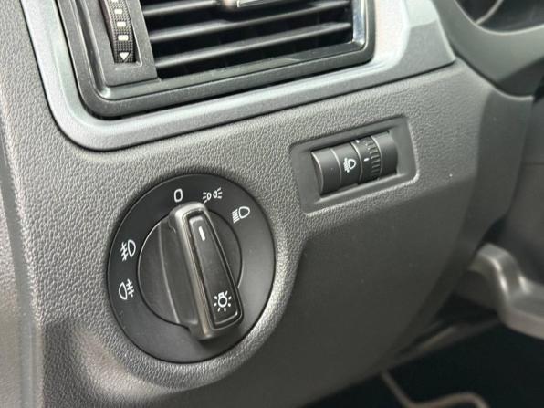 Skoda Rapid I Рестайлинг с пробегом 2018 года, цена 1 378 012 рублей, 59160 км, лифтбек, Автокод Объявления