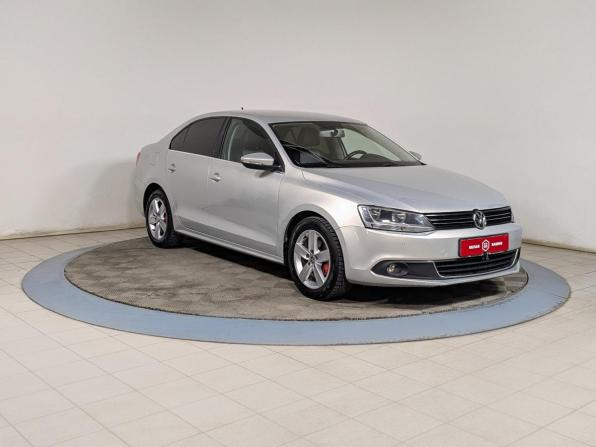Volkswagen Jetta VI с пробегом 2011 года, цена 899 900 рублей, 222000 км, седан, Автокод Объявления