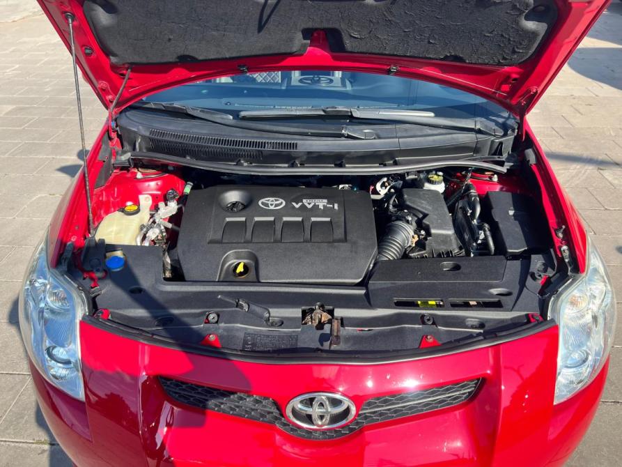 Toyota Auris I Стерлитамак  - изображение 21