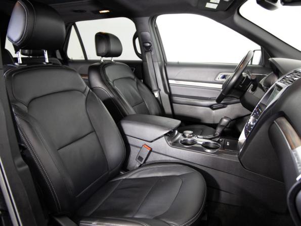 Ford Explorer V Рестайлинг с пробегом 2017 года, цена 2 499 000 рублей, 211900 км, внедорожник, Автокод Объявления