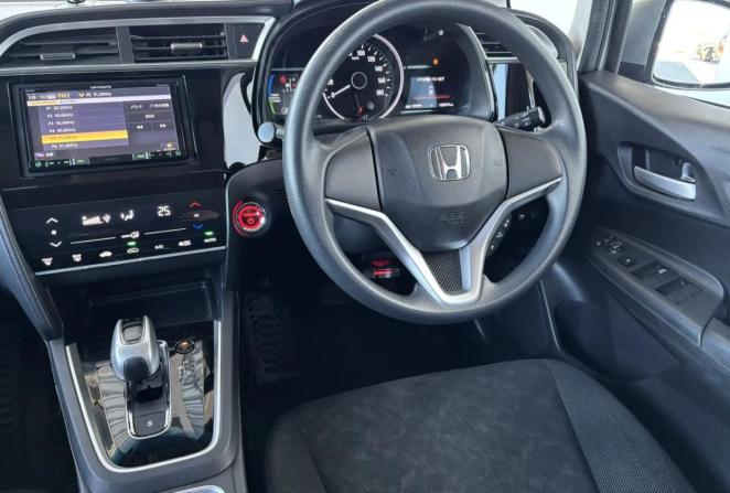Honda Shuttle II с пробегом 2018 года, цена 1 230 000 рублей, 108877 км, универсал, Автокод Объявления