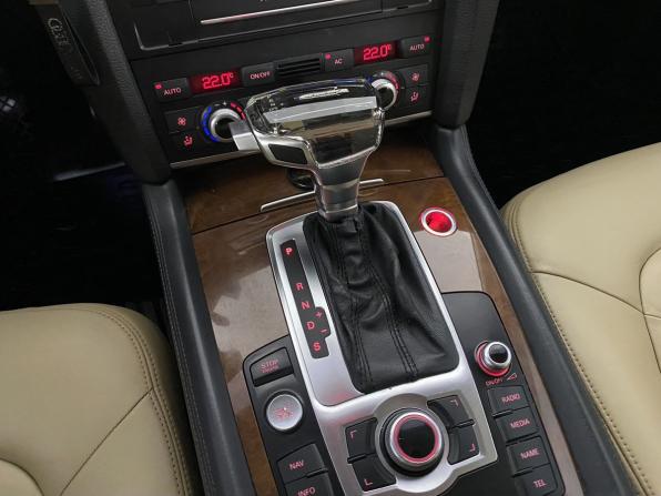 Audi Q7 I (4L) Рестайлинг с пробегом 2009 года, цена 1 840 000 рублей, 225138 км, внедорожник, Автокод Объявления