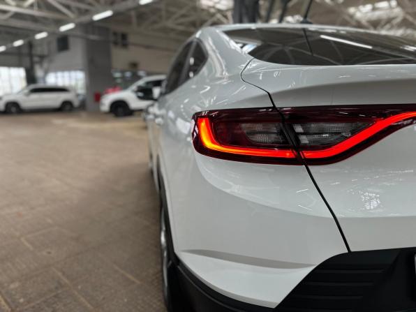 Renault Arkana I с пробегом 2022 года, цена 1 380 000 рублей, 48607 км, внедорожник, Автокод Объявления