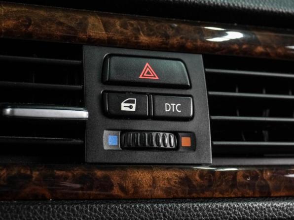 BMW 3 серии V (E90/E91/E92/E93) с пробегом 2005 года, цена 939 000 рублей, 304318 км, седан, Автокод Объявления