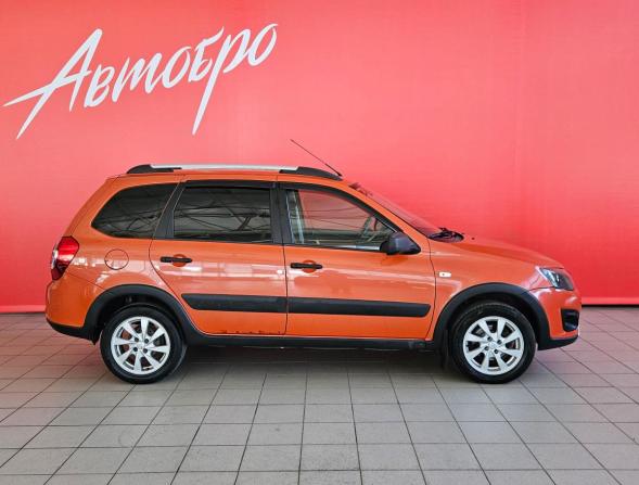 Lada (ВАЗ) Kalina II с пробегом 2017 года, цена 519 000 рублей, 170229 км, универсал, Автокод Объявления