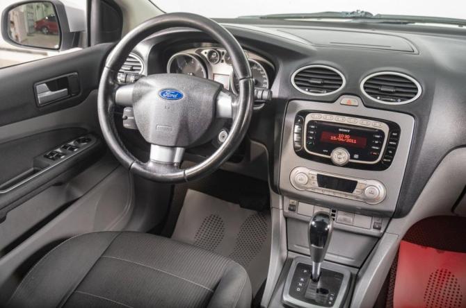 Ford Focus II Рестайлинг с пробегом 2011 года, цена 769 000 рублей, 147000 км, хэтчбек, Автокод Объявления