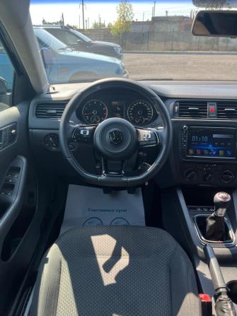 Volkswagen Jetta VI с пробегом 2013 года, цена 967 000 рублей, 115000 км, седан, Автокод Объявления
