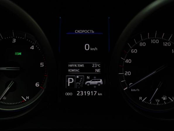 Toyota Land Cruiser Prado 150 Series Рестайлинг 1 с пробегом 2013 года, цена 2 980 000 рублей, 231916 км, внедорожник, Автокод Объявления