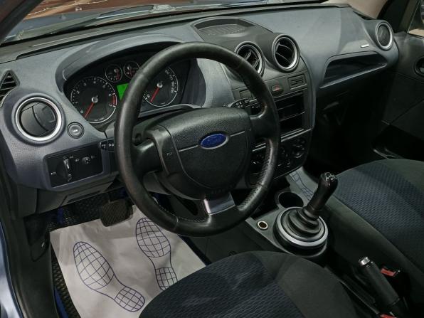 Ford Fiesta Mk5 с пробегом 2007 года, цена 395 000 рублей, 188000 км, хэтчбек, Автокод Объявления
