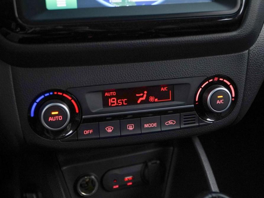 Kia Rio III Рестайлинг Москва  - изображение 17