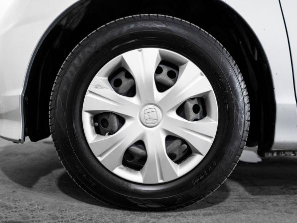 Honda Freed I Рестайлинг с пробегом 2014 года, цена 975 000 рублей, 169317 км, компактвэн, Автокод Объявления