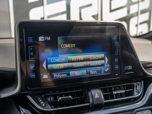 Toyota C-HR I с пробегом 2019 года, цена 2 400 000 рублей, 117932 км, внедорожник, Автокод Объявления