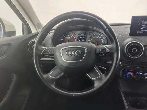 Audi A3 III (8V) с пробегом 2014 года, цена 1 399 000 рублей, 154200 км, седан, Автокод Объявления