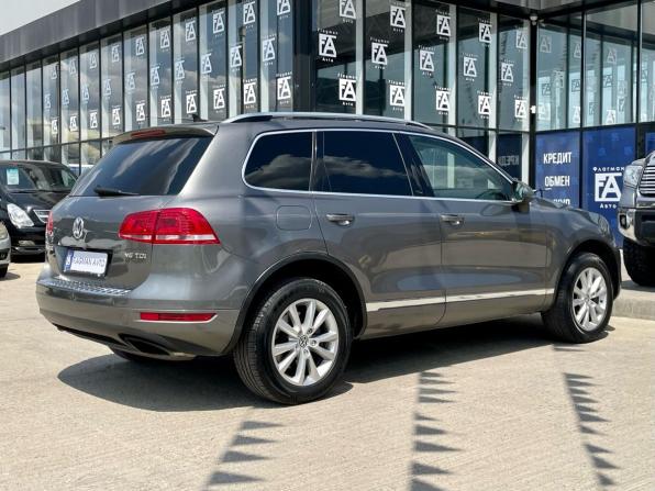 Volkswagen Touareg II с пробегом 2014 года, цена 2 399 000 рублей, 220900 км, внедорожник, Автокод Объявления