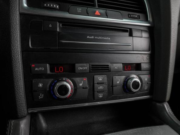 Audi Q7 I (4L) Рестайлинг с пробегом 2009 года, цена 1 447 000 рублей, 294809 км, внедорожник, Автокод Объявления