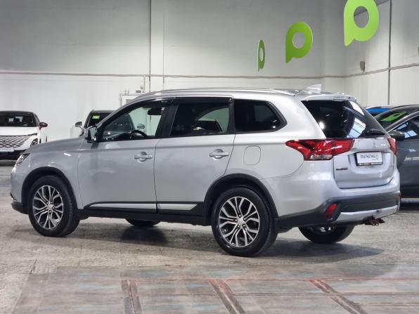 Mitsubishi Outlander III Рестайлинг 2 с пробегом 2017 года, цена 1 429 000 рублей, 152700 км, внедорожник, Автокод Объявления