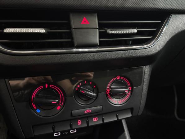 Volkswagen Polo VI с пробегом 2020 года, цена 1 200 000 рублей, 73350 км, лифтбек, Автокод Объявления