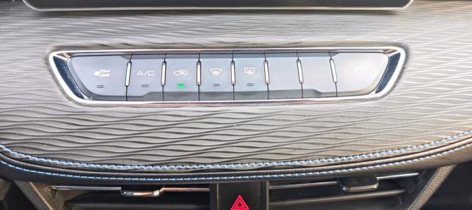 Haval Jolion I с пробегом 2023 года, цена 1 750 000 рублей, 36104 км, внедорожник, Автокод Объявления