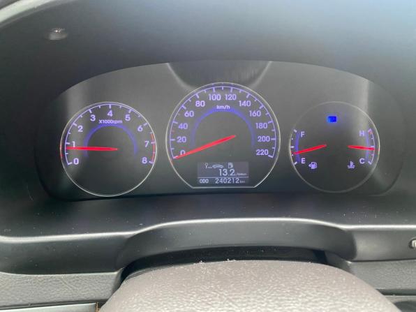 Hyundai Santa Fe II Рестайлинг с пробегом 2012 года, цена 1 124 000 рублей, 240212 км, внедорожник, Автокод Объявления