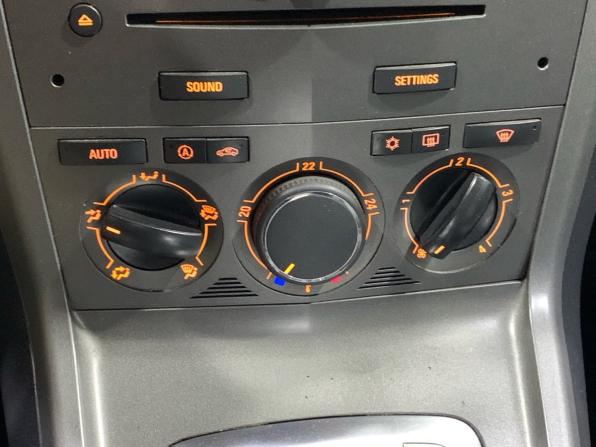 Opel Antara I с пробегом 2010 года, цена 799 000 рублей, 308533 км, внедорожник, Автокод Объявления