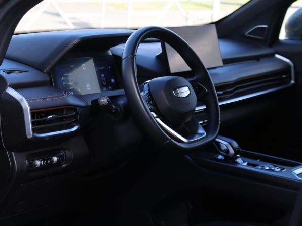 Geely Okavango I Рестайлинг с пробегом 2024 года, цена 2 990 000 рублей, 10508 км, внедорожник, Автокод Объявления