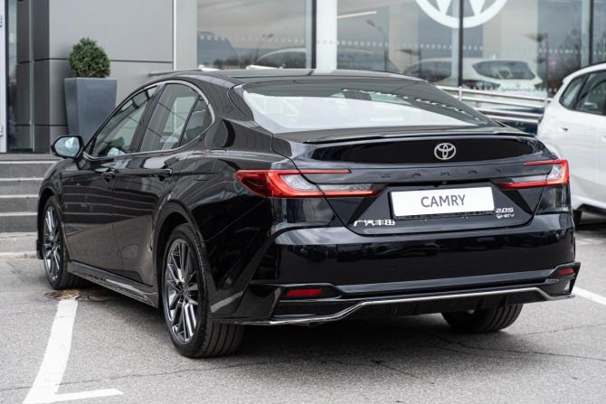 Toyota Camry IX (XV80) China Market с пробегом 2026 года, цена 4 690 000 рублей, 100 км, седан, Автокод Объявления