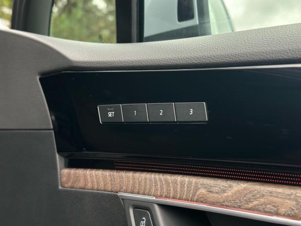Volkswagen Touareg III с пробегом 2018 года, цена 4 439 000 рублей, 168344 км, внедорожник, Автокод Объявления