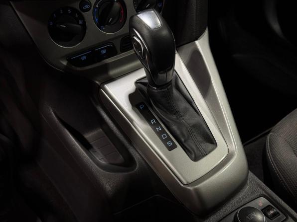 Ford Focus III с пробегом 2012 года, цена 730 000 рублей, 206783 км, хэтчбек, Автокод Объявления