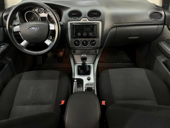 Ford Focus II Рестайлинг с пробегом 2011 года, цена 610 560 рублей, 157460 км, седан, Автокод Объявления