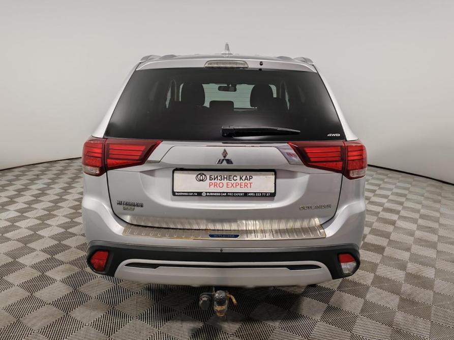 Mitsubishi Outlander III Рестайлинг 3 Москва  - изображение 6