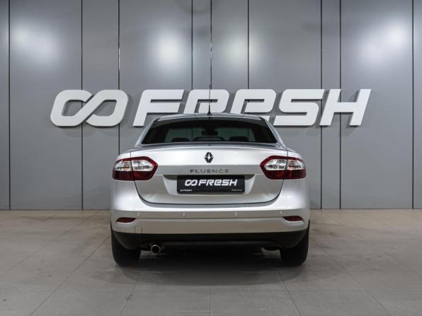 Renault Fluence I Рестайлинг с пробегом 2014 года, цена 909 000 рублей, 127900 км, седан, Автокод Объявления