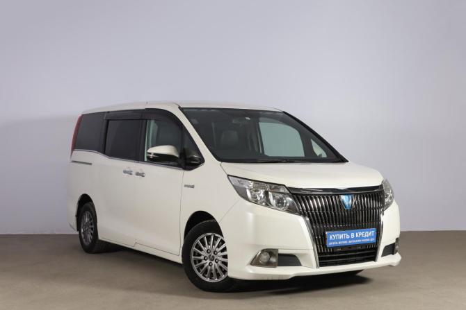 Toyota Esquire I с пробегом 2015 года, цена 2 149 000 рублей, 133007 км, минивэн, Автокод Объявления