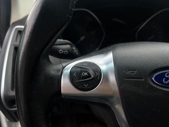 Ford Focus III с пробегом 2014 года, цена 970 000 рублей, 165986 км, хэтчбек, Автокод Объявления