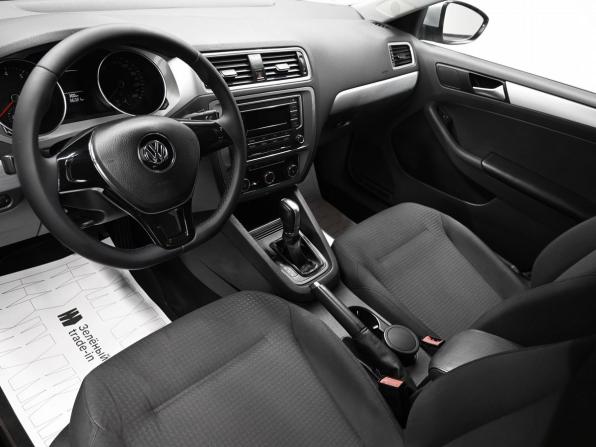 Volkswagen Jetta VI Рестайлинг с пробегом 2018 года, цена 1 650 000 рублей, 66321 км, седан, Автокод Объявления