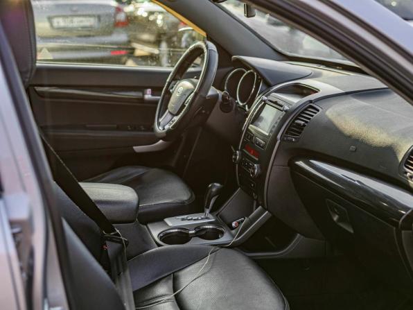Kia Sorento II с пробегом 2011 года, цена 1 150 000 рублей, 265504 км, внедорожник, Автокод Объявления