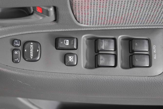 Toyota Raum II с пробегом 2005 года, цена 549 000 рублей, 227000 км, компактвэн, Автокод Объявления