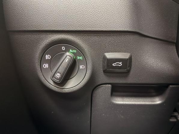 Skoda Karoq I с пробегом 2021 года, цена 2 500 000 рублей, 31013 км, внедорожник, Автокод Объявления