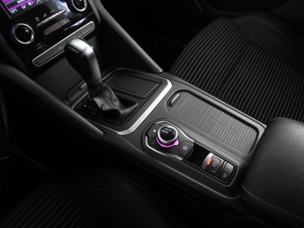 Renault Talisman I с пробегом 2018 года, цена 1 749 000 рублей, 243954 км, универсал, Автокод Объявления