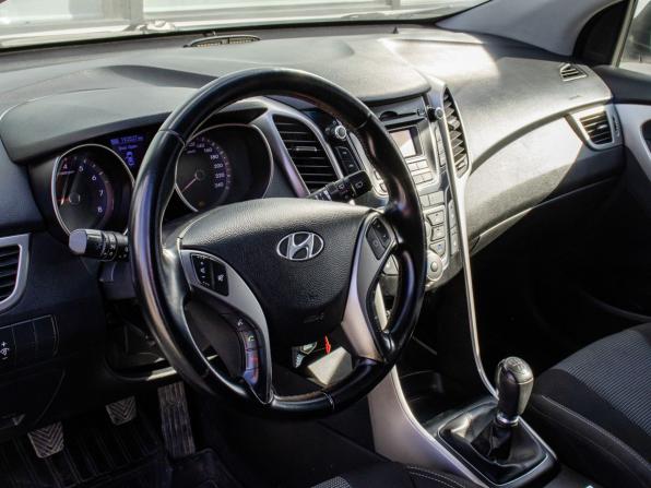 Hyundai i30 II с пробегом 2013 года, цена 749 000 рублей, 193536 км, хэтчбек, Автокод Объявления