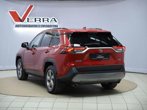 Toyota RAV4 V (XA50) с пробегом 2021 года, цена 3 590 000 рублей, 55985 км, внедорожник, Автокод Объявления