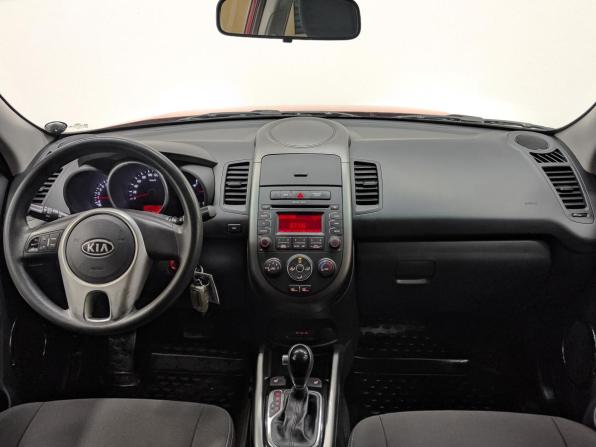 Kia Soul I Рестайлинг с пробегом 2012 года, цена 955 000 рублей, 159812 км, хэтчбек, Автокод Объявления