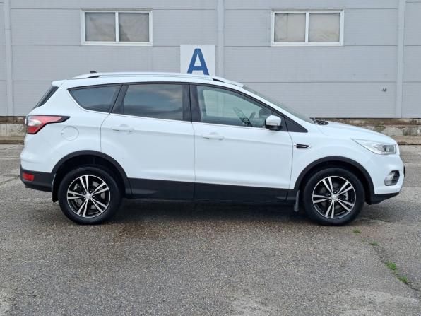 Ford Kuga II Рестайлинг с пробегом 2017 года, цена 1 689 000 рублей, 84000 км, внедорожник, Автокод Объявления