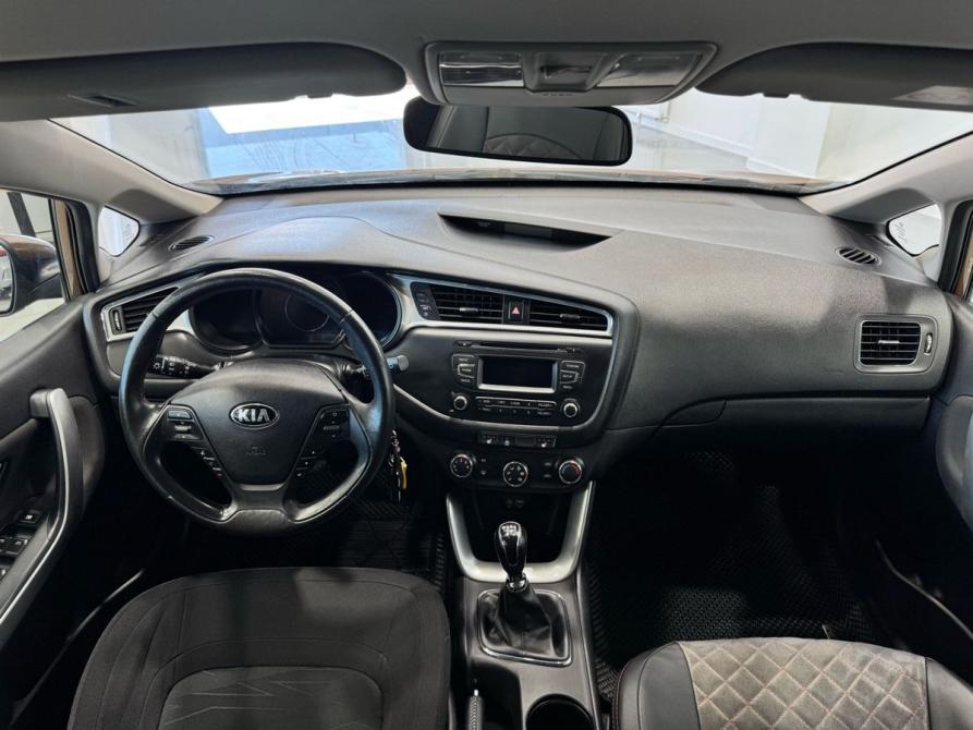 Kia Ceed II Рестайлинг Челябинск  - изображение 15