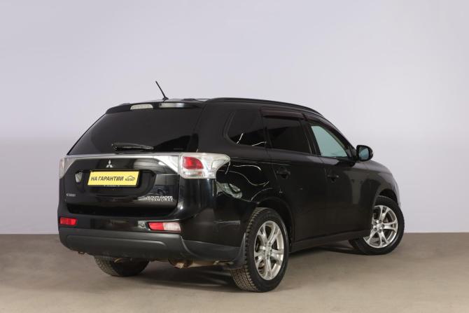 Mitsubishi Outlander III с пробегом 2013 года, цена 1 329 000 рублей, 287000 км, внедорожник, Автокод Объявления