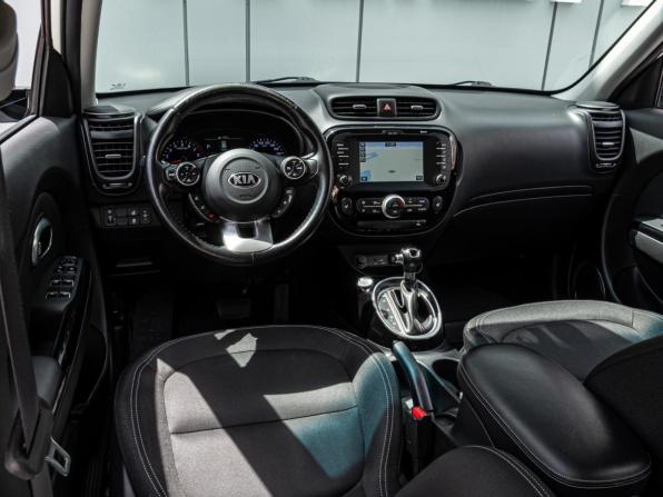 Kia Soul II Рестайлинг с пробегом 2018 года, цена 1 775 000 рублей, 86866 км, хэтчбек, Автокод Объявления
