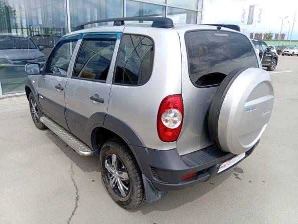 Chevrolet Niva I Рестайлинг с пробегом 2012 года, цена 590 000 рублей, 131269 км, внедорожник, Автокод Объявления